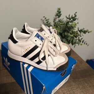Adidas Samoa